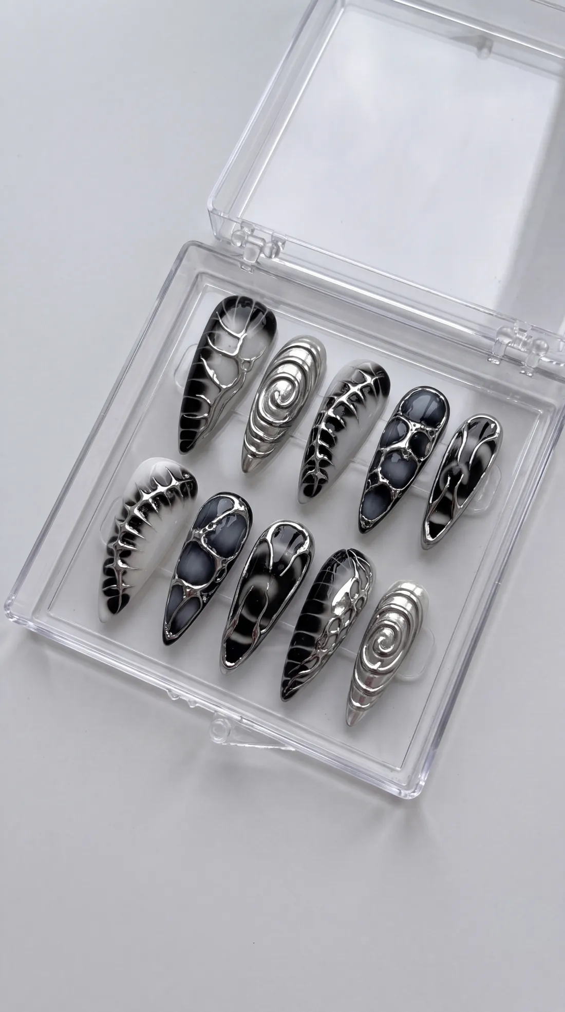 Soul press-on nails in their case